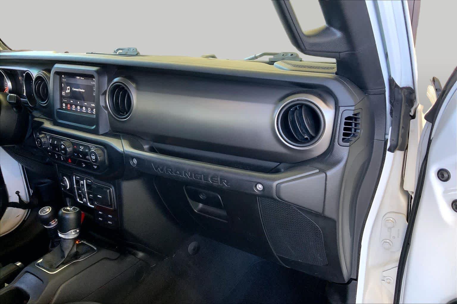 Used 2020 Bright White Clearcoat Jeep Willys Sport image 18