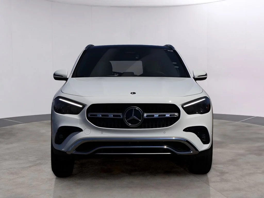 New 2026 Polar White Mercedes-Benz GLA 250 image 41