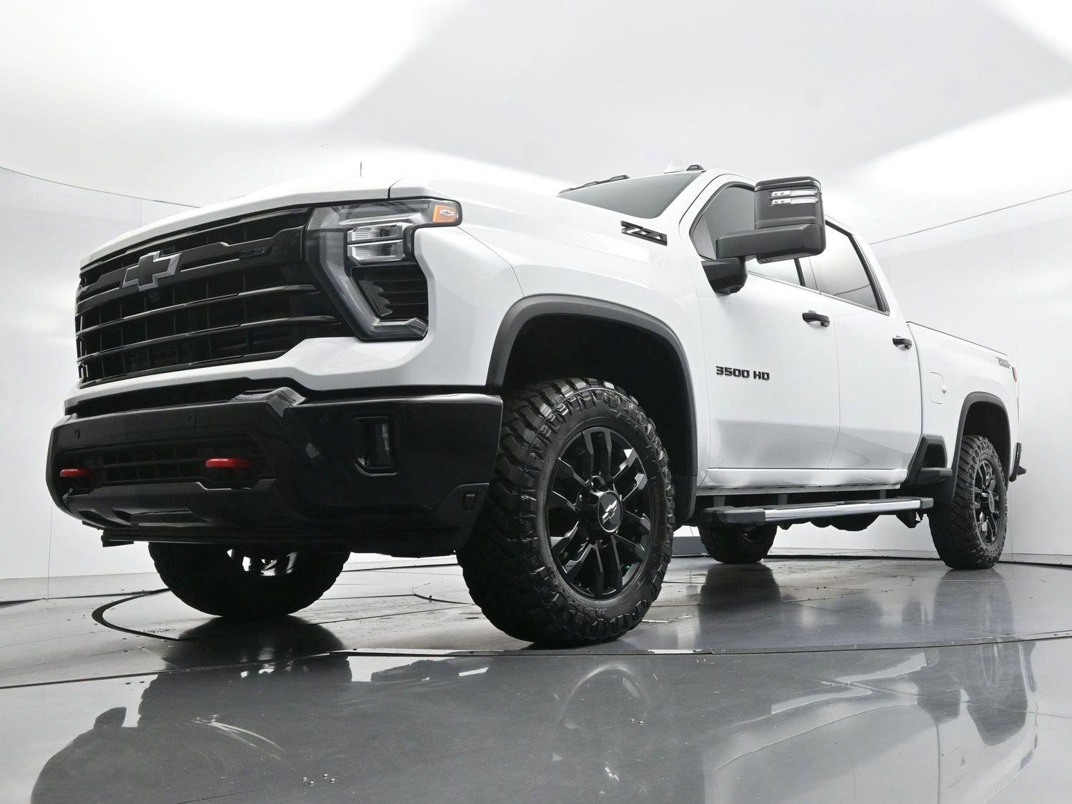 Used 2026 Summit White Chevrolet LTZ image 50