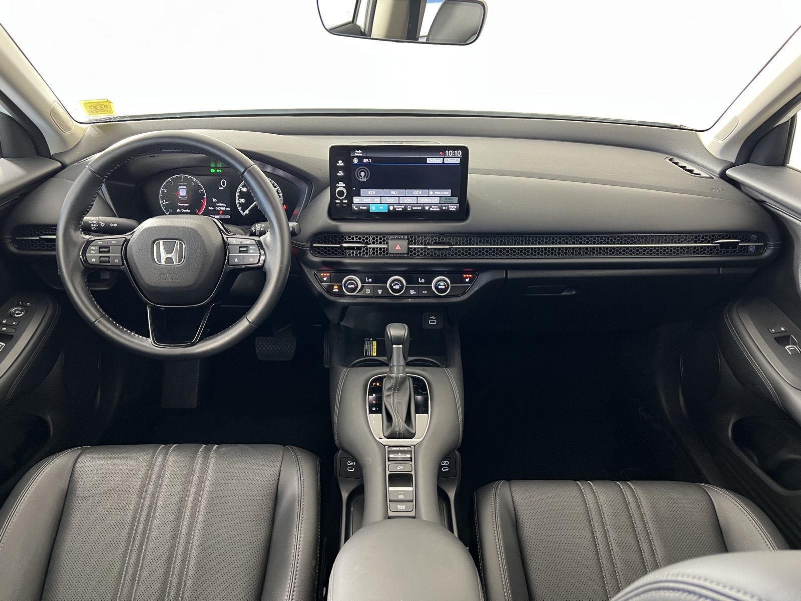 Used 2025 Platinum White Pearl Honda EX-L image 26
