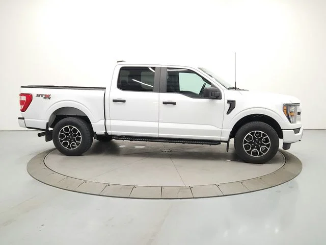 Used 2023 White Ford XLT image 8