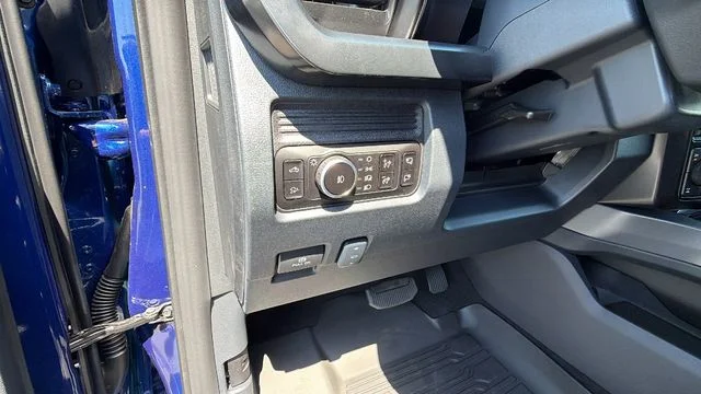 New 2026 Argon Blue Metallic Ford F-350® Lariat® image 69