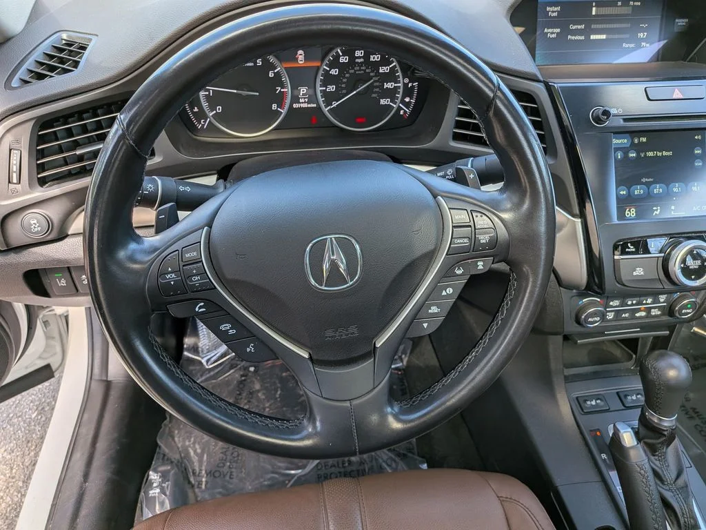 Used 2021  Acura Premium Package image 15