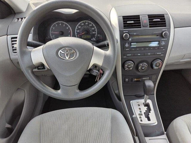 Used 2010 Magnetic Gray Metallic Toyota LE image 17