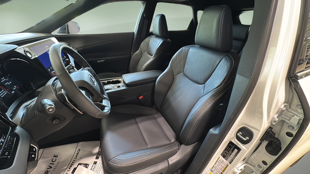 New 2026 Eminent White Pearl Lexus  350 PREMIUM+ AWD image 13
