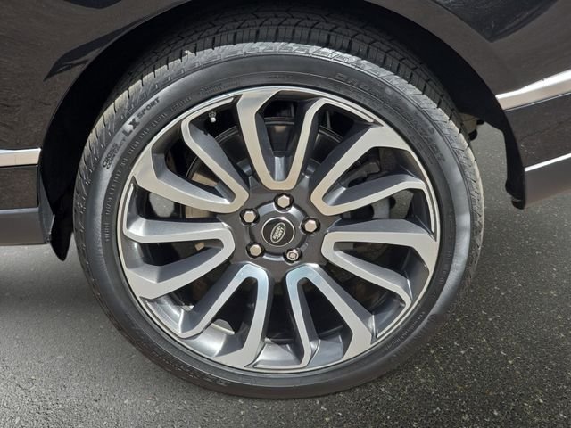Used 2019 Santorini Black Metallic Land Rover 5.0L V8 Supercharged Autobiography image 36