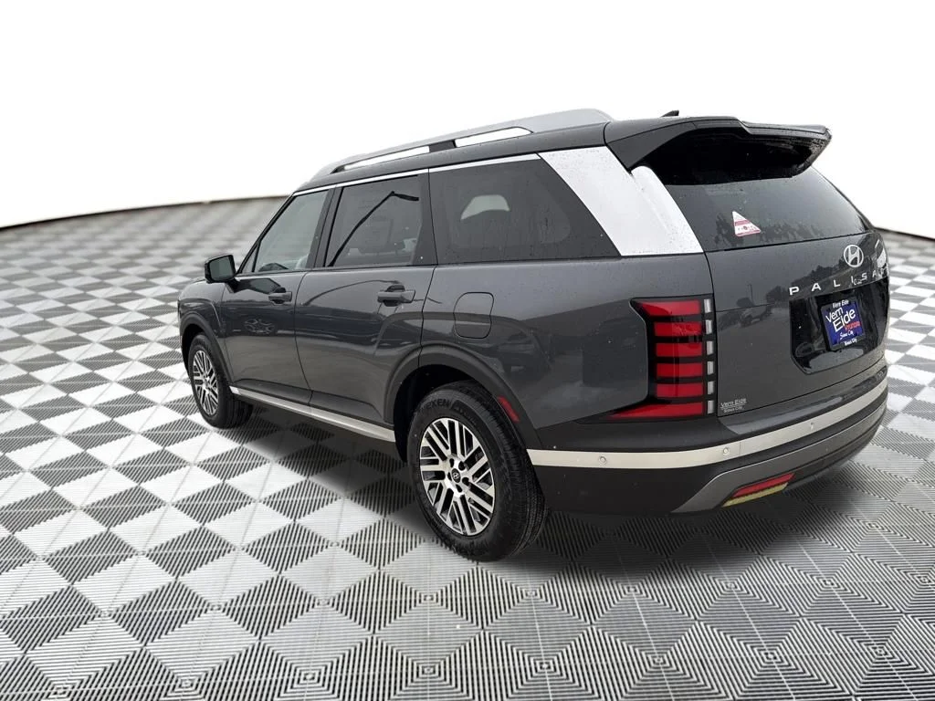 New 2026 Gray Hyundai SEL Premium image 3