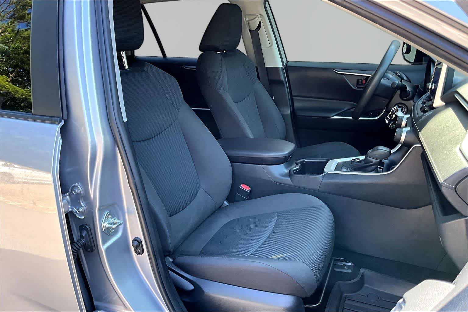 Used 2023 Silver Sky Metallic Toyota Hybrid LE image 9