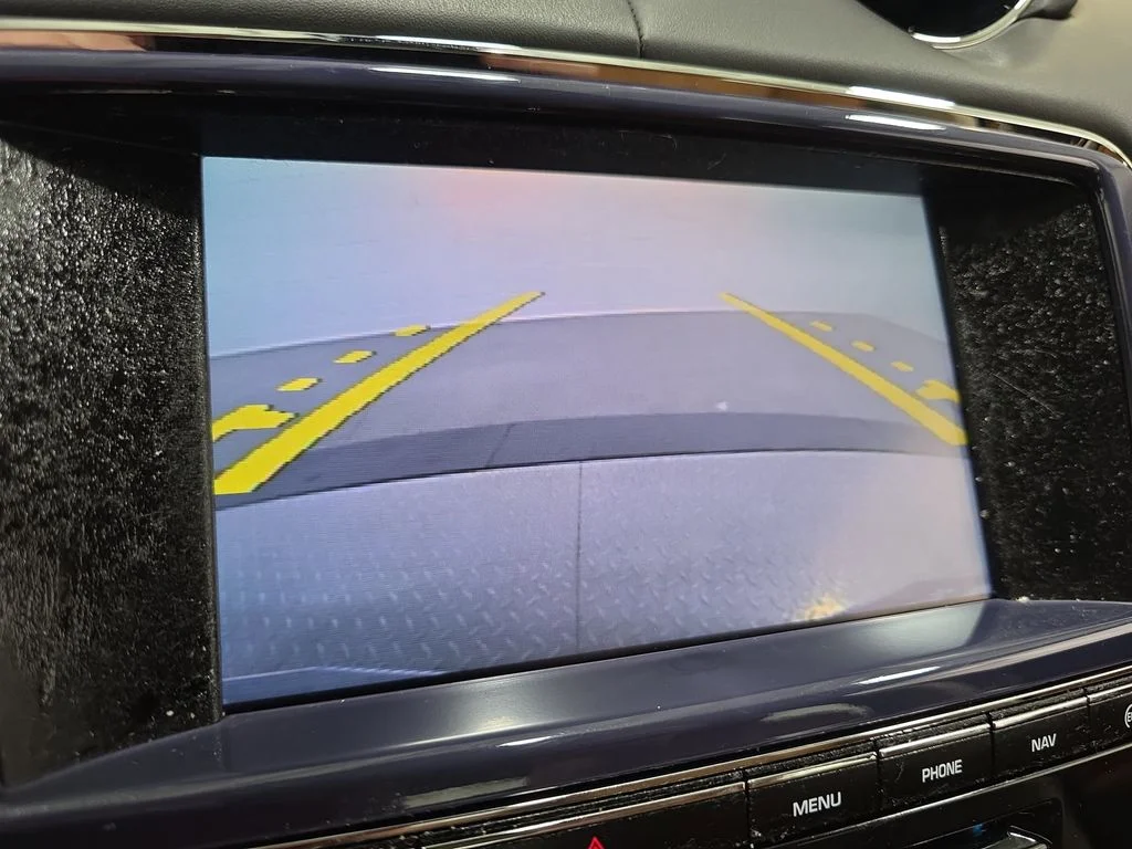 Used 2014 Ebony Jaguar XJL Portfolio image 22