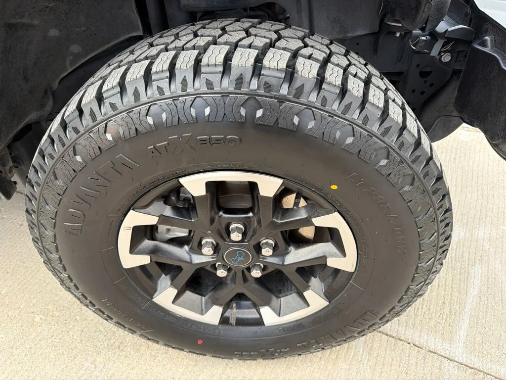 Used 2024 Gray Jeep Rubicon 4xe image 11