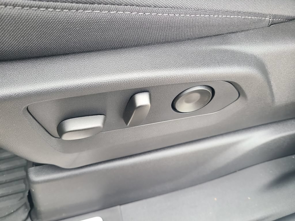 2026 Chevrolet Silverado 1500 RST - Photo 14