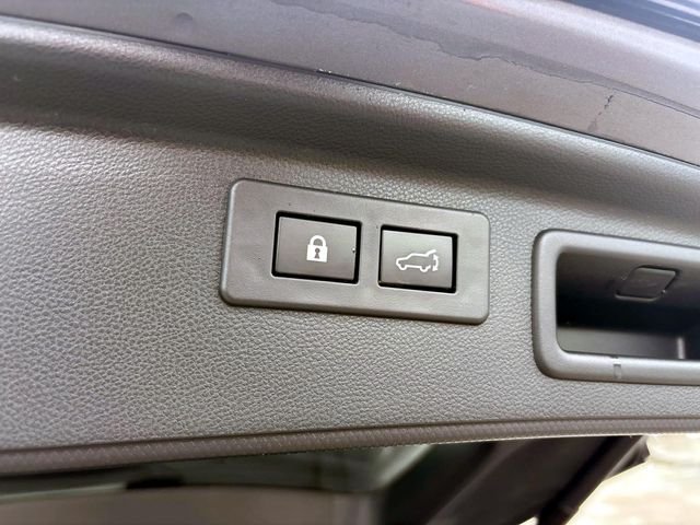 Used 2023 Gray Subaru Limited image 15