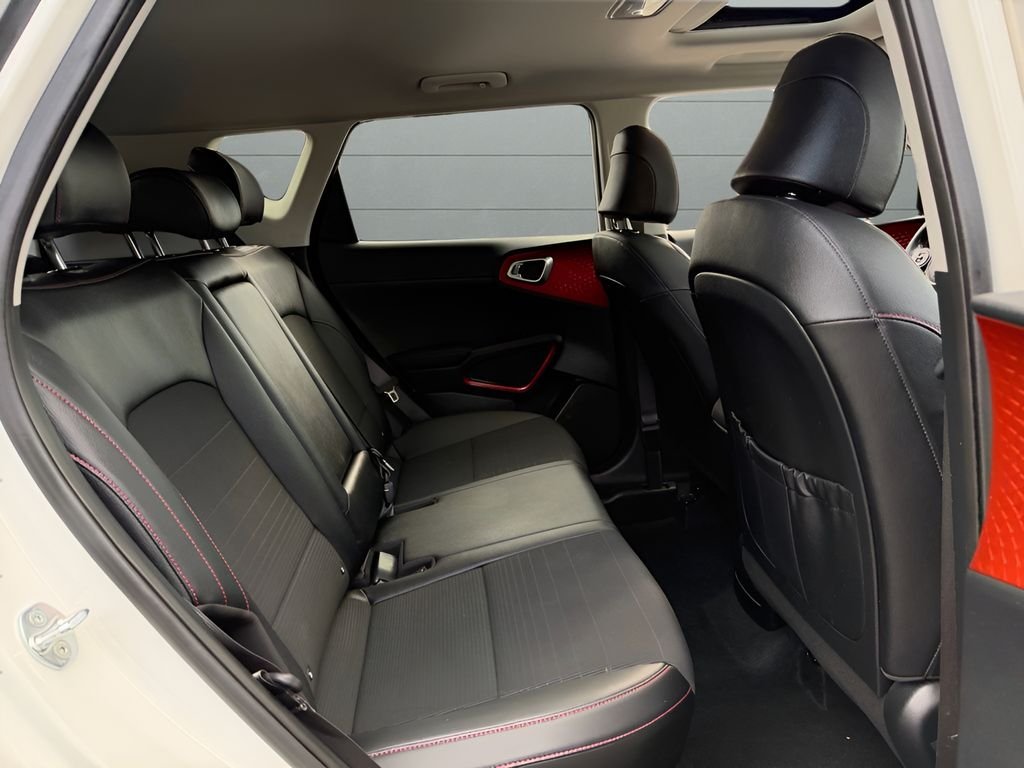 2022 Kia Soul Turbo - Photo 27