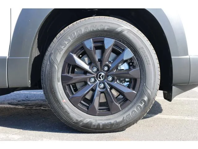 New 2026 Wind Chill Pearl Mazda Premium AWD image 5