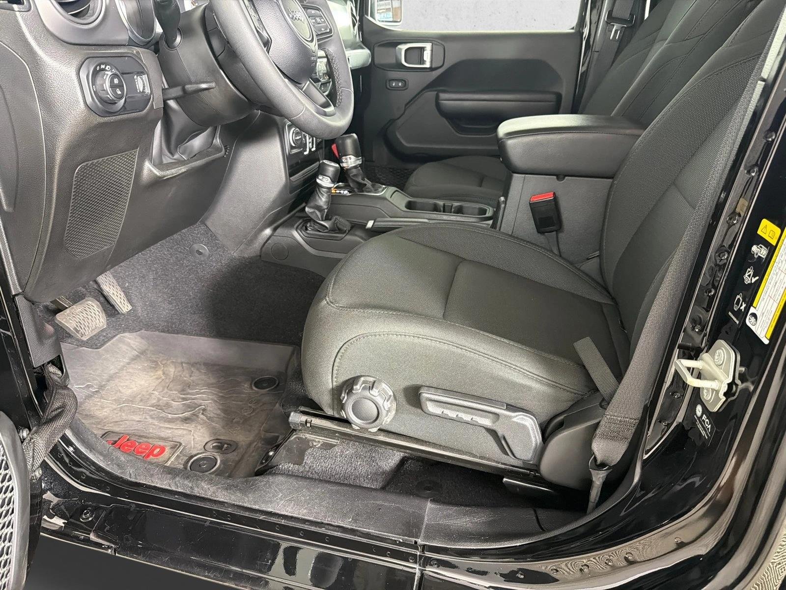 Used 2023 Black Clearcoat Jeep Sport S image 9