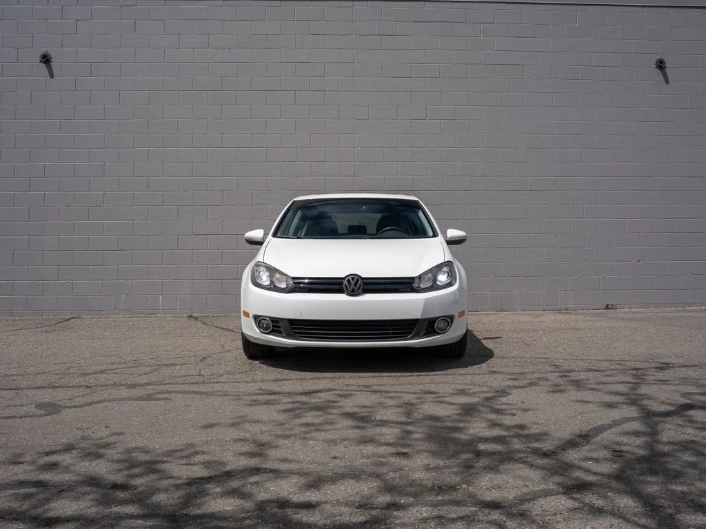 Used 2011 White Volkswagen TDI image 10