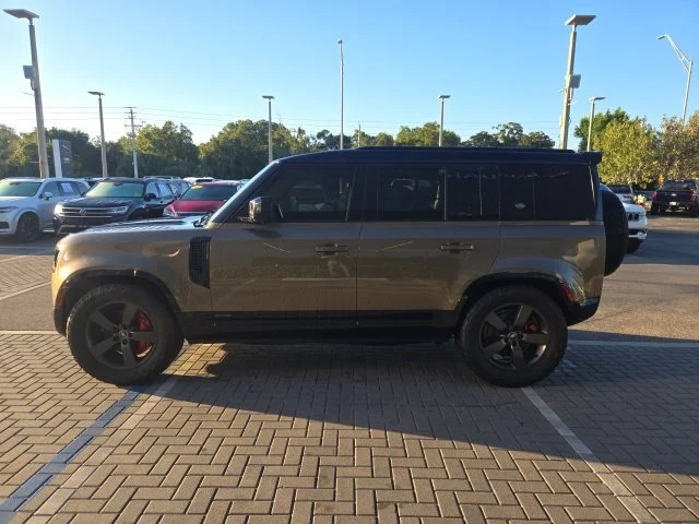 Used 2023 Gondwana Stone Metallic Land Rover X image 2