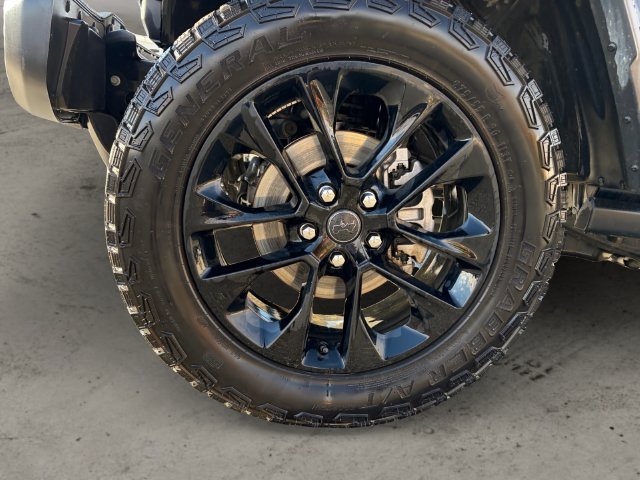 Used 2025 Blue Jeep Nighthawk image 9