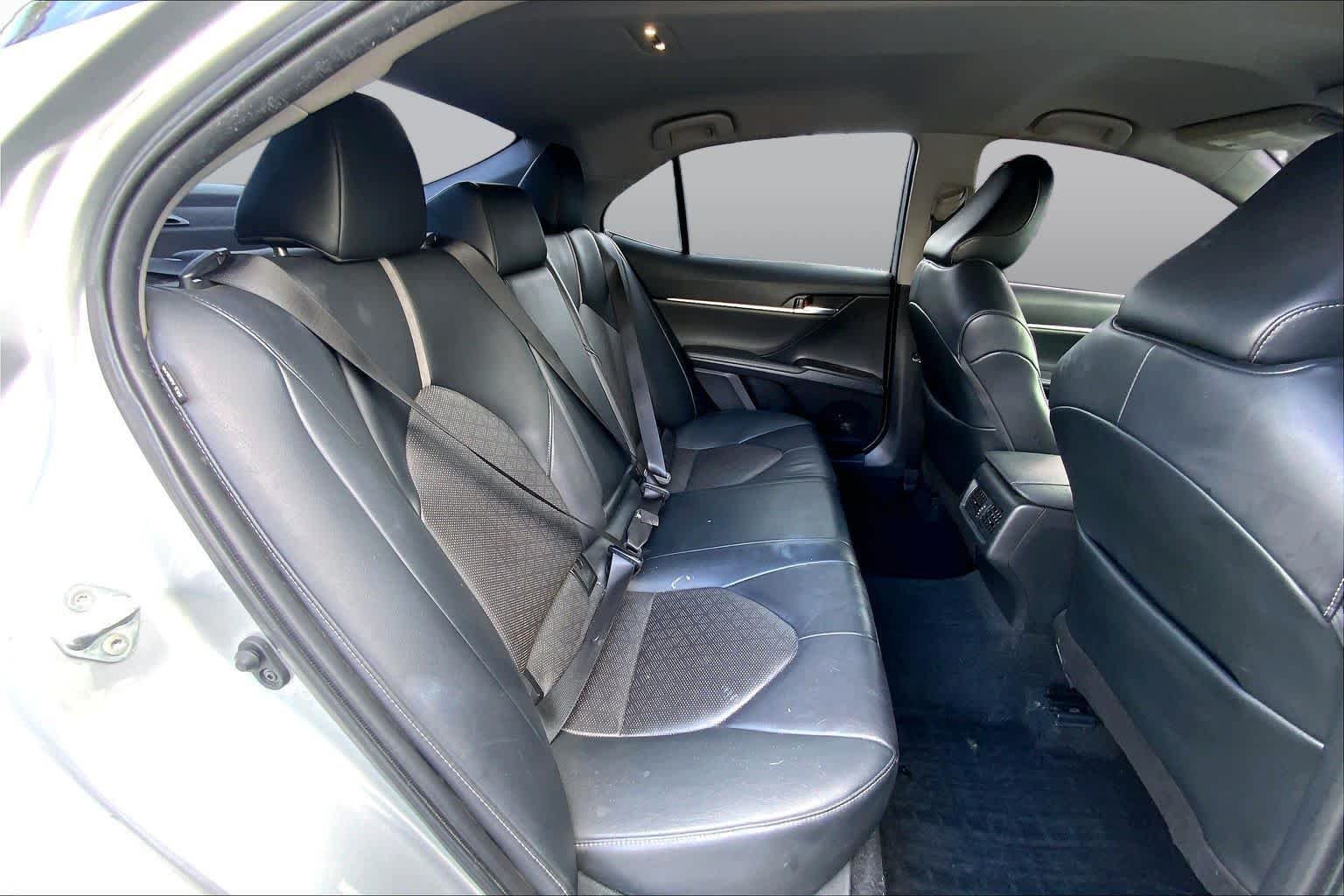 Used 2022 Celestial Silver Metallic/Midnight Black Metallic Toyota XSE image 19