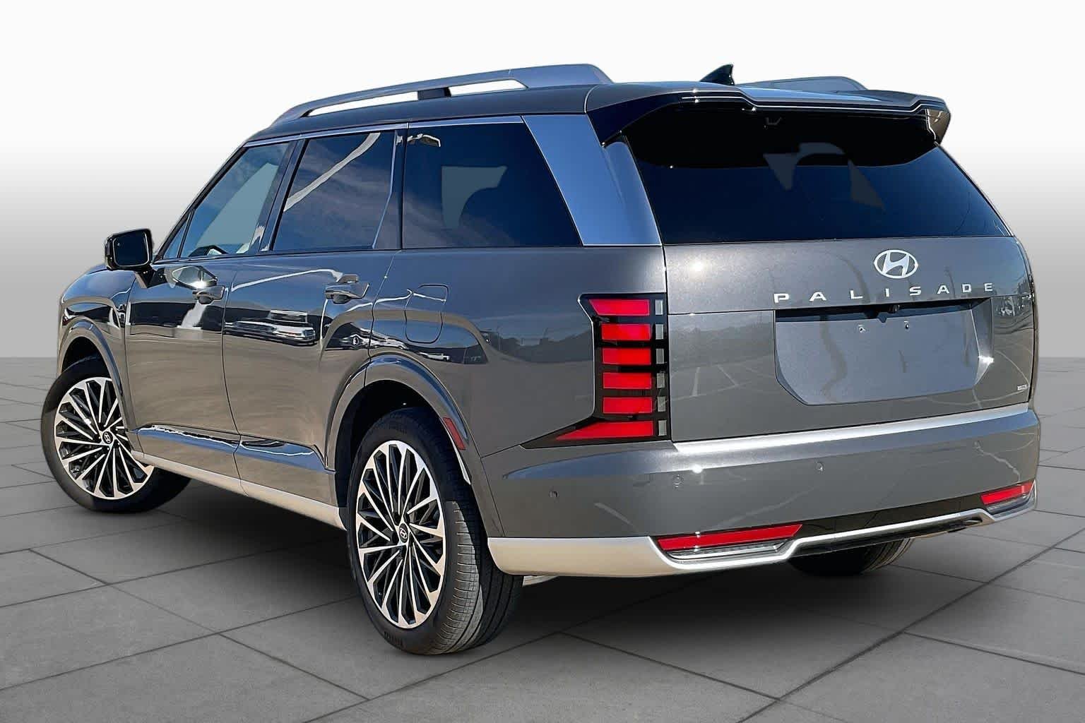 Used 2026 Ecotronic Gray Pearl Hyundai Calligraphy image 11