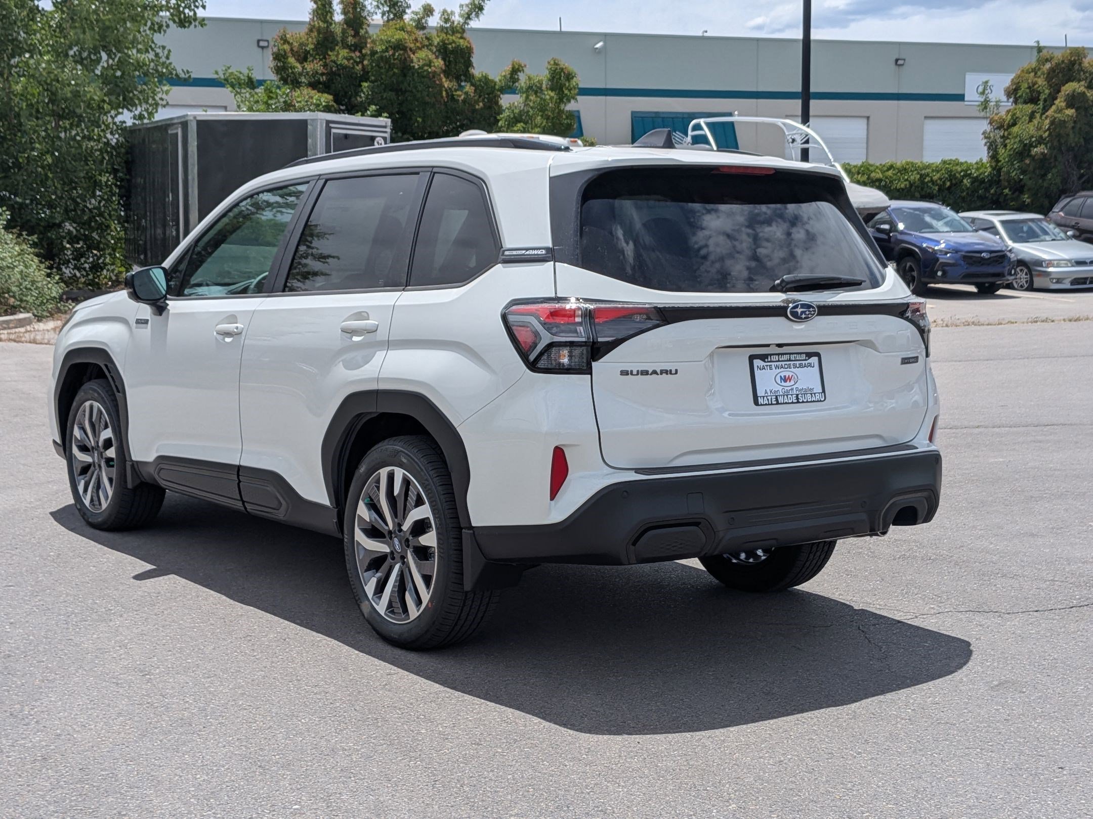 New 2026 CRYSTAL WHITE PEARL Subaru Touring Hybrid image 5