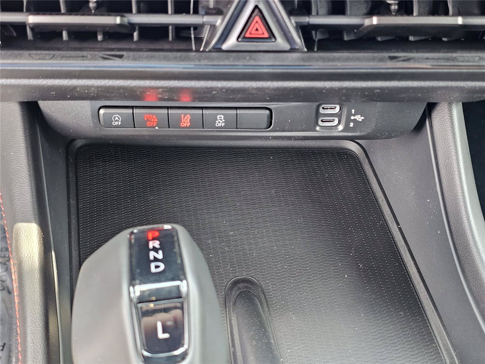 New 2026 Diamond Black Crystal Pearlcoat Dodge R/T image 27