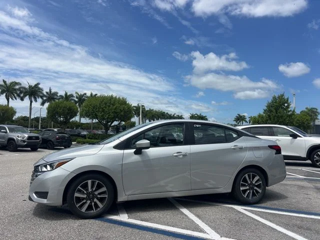 Used 2024 Silver Nissan 1.6 SV image 6