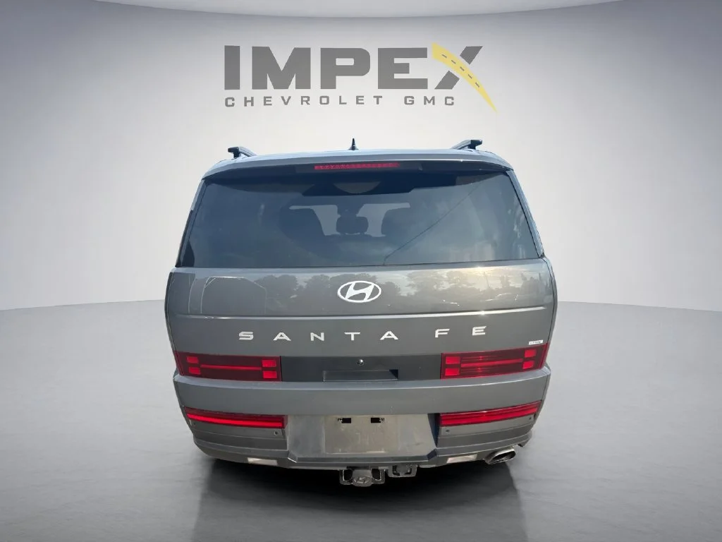 Used 2024  Hyundai SEL image 4