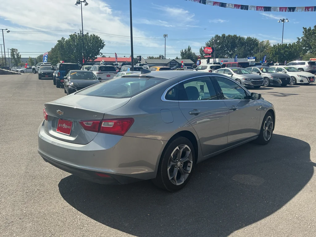 Used 2024 Sterling Gray Metallic Chevrolet LT image 5
