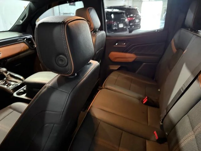 Used 2023 Onyx Black GMC AT4 image 28