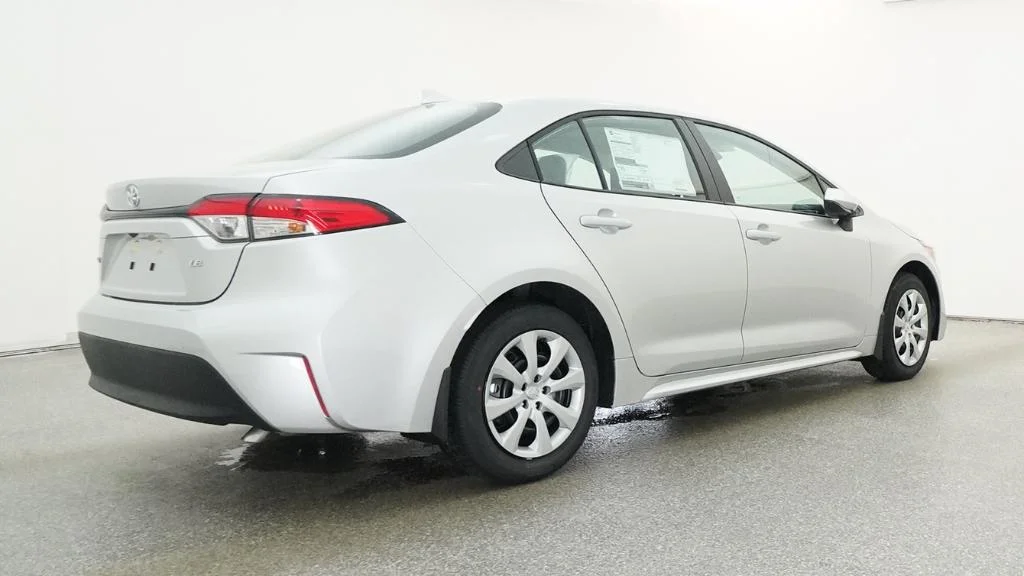 New 2026 Classic Silver Metallic Toyota LE image 53
