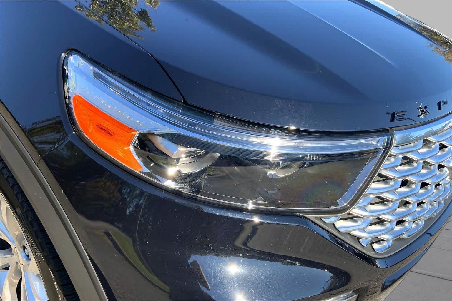 Used 2023 Agate Black Metallic Ford Platinum image 27