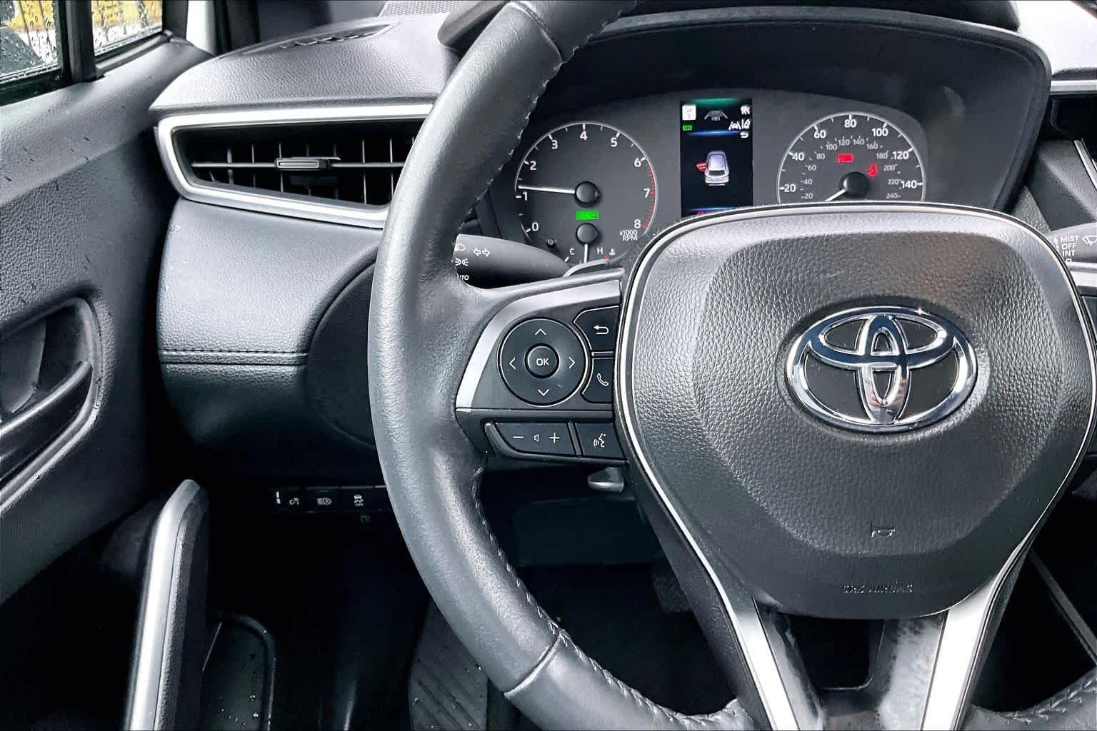 Used 2024 Wind Chill Pearl Toyota Hybrid SE image 24