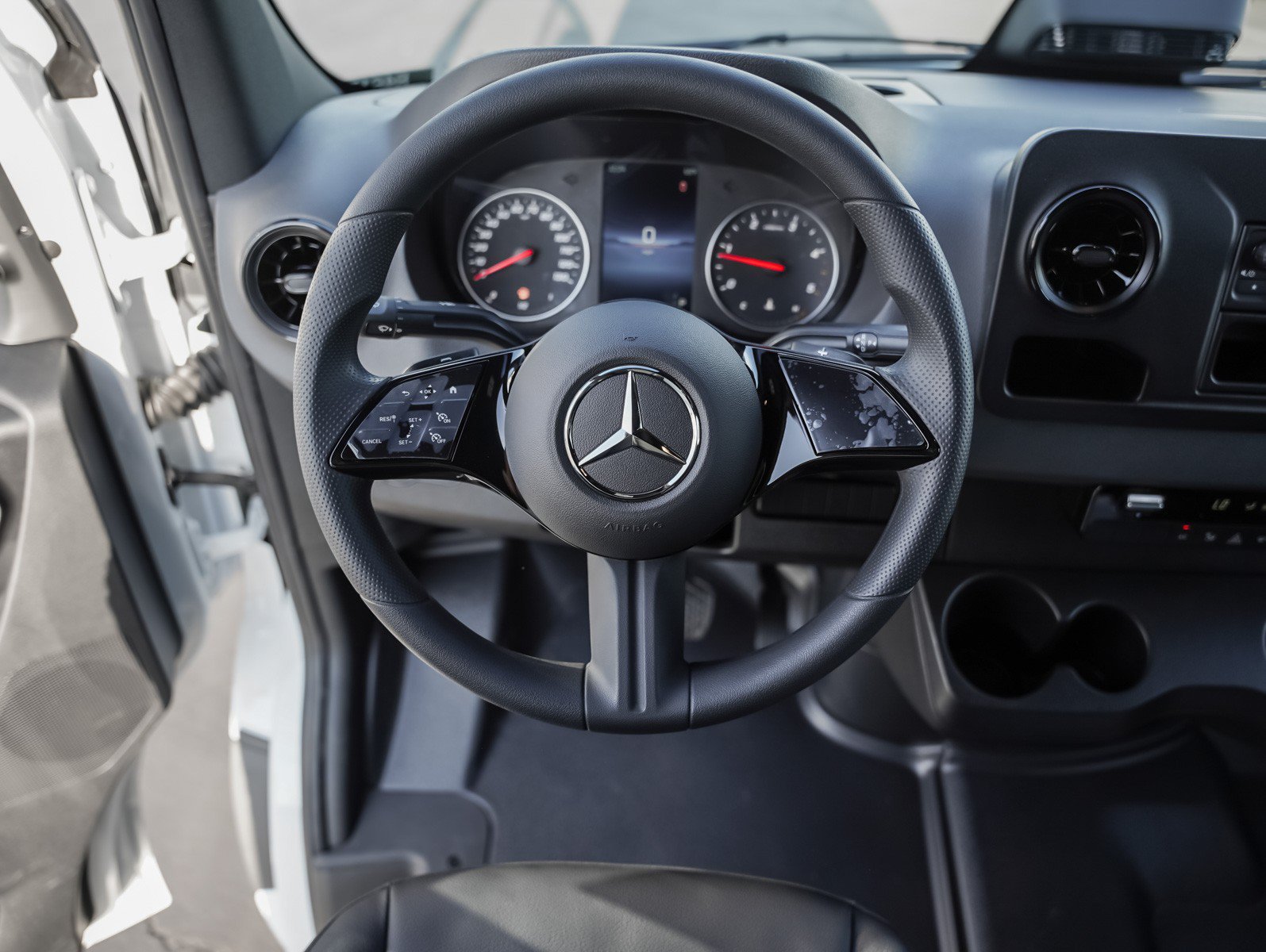 New 2026 Arctic White Mercedes-Benz 3500XD High Roof I4 Diesel HO 170 Extended RWD image 17