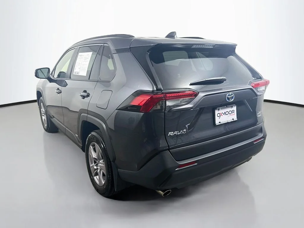 Used 2024 Magnetic Gray Metallic Toyota Hybrid XLE image 5
