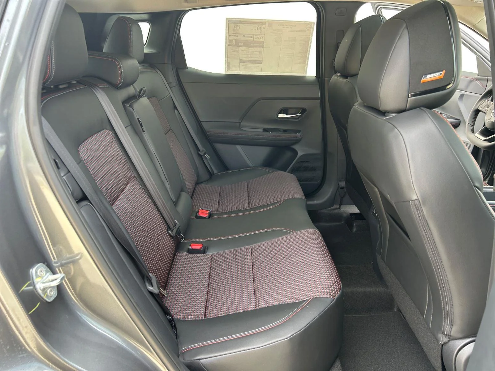 2025 Nissan Kicks SR AWD - Photo 24