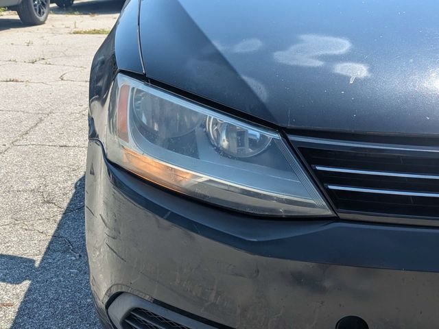 Used 2014 Black Volkswagen 1.8T SE image 9