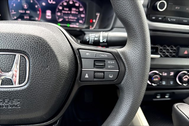 Used 2024  Honda EX image 14