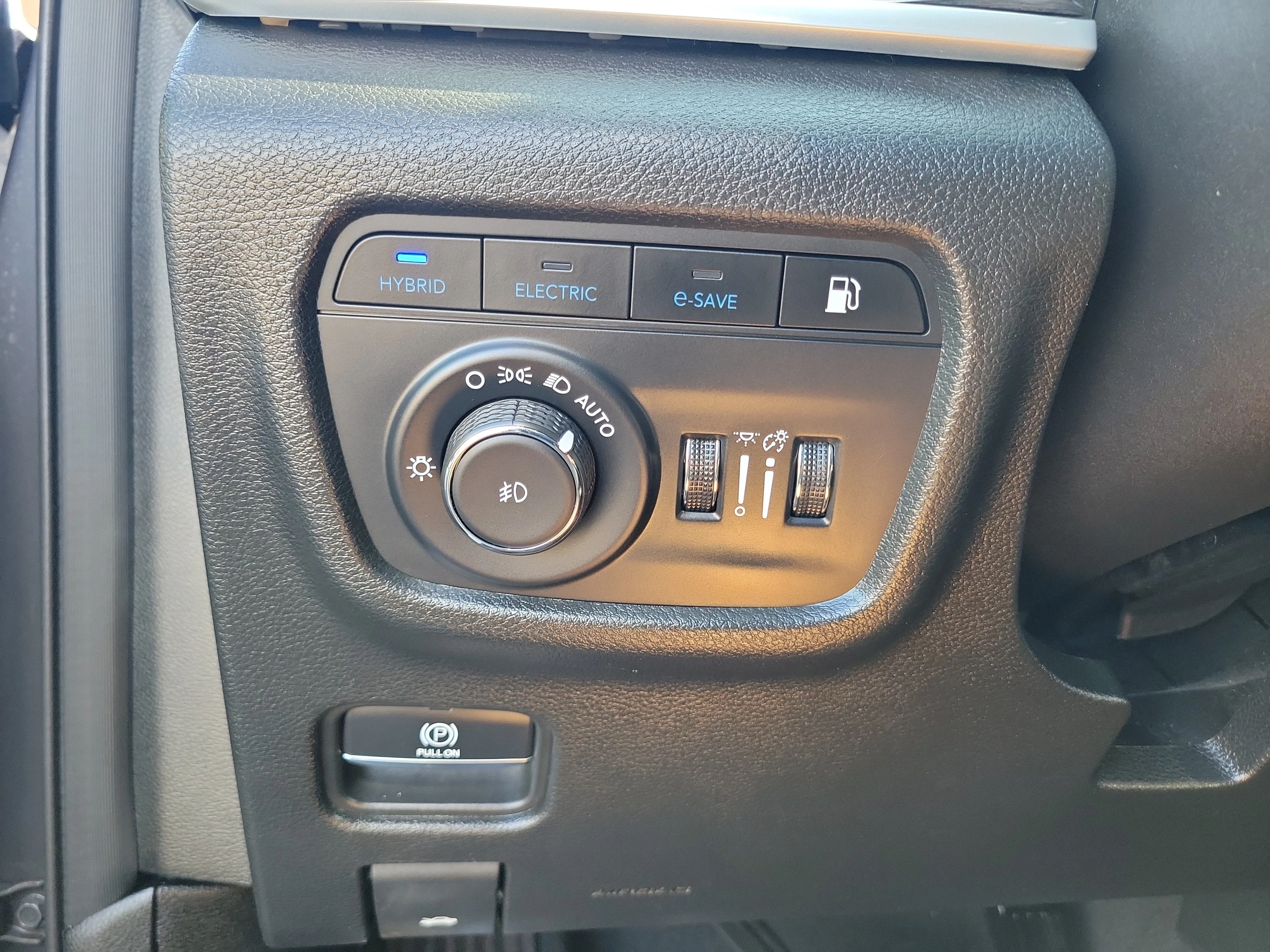Certified Used 2023 Gray Jeep 4xe image 27