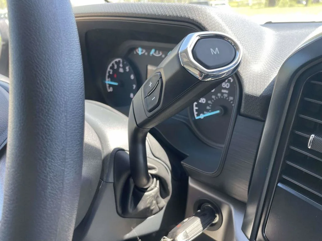 New 2026 Oxford White Ford XL image 16