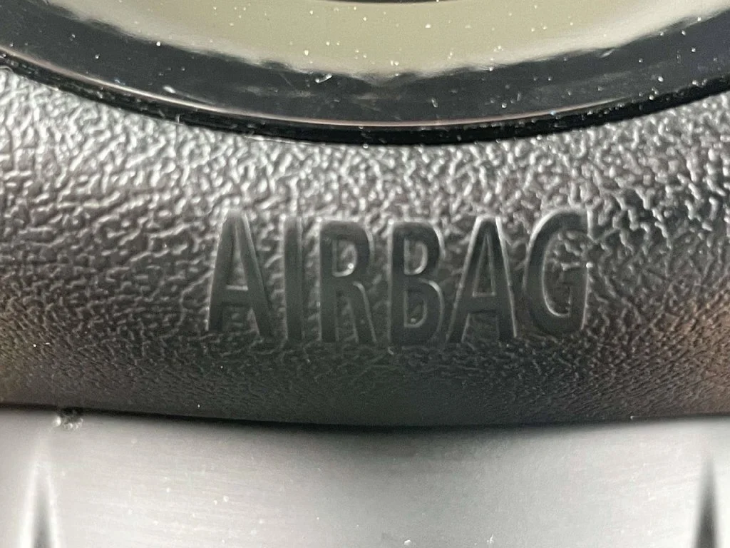 Used 2013 Blue MINI Base image 25