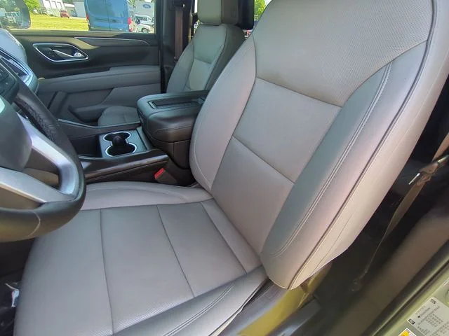 Used 2023 Silver GMC SLT image 21