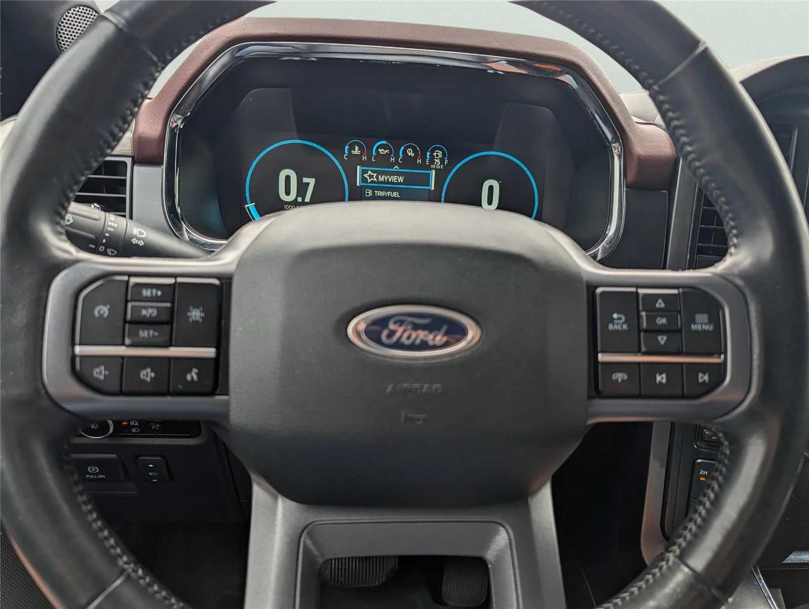Used 2023 Carbonized Gray Ford LARIAT image 22