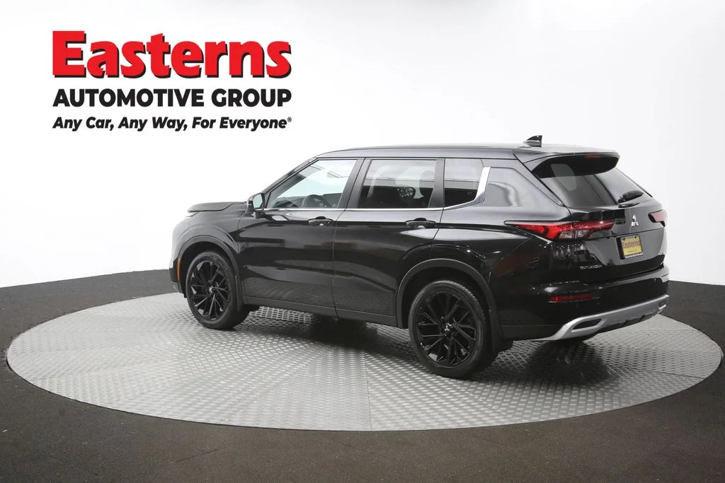 Used 2024 Black Mitsubishi SE image 63