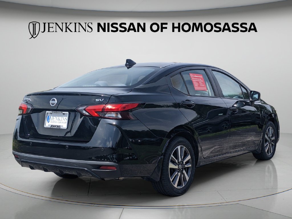 Used 2022 Black Nissan 1.6 SV image 5