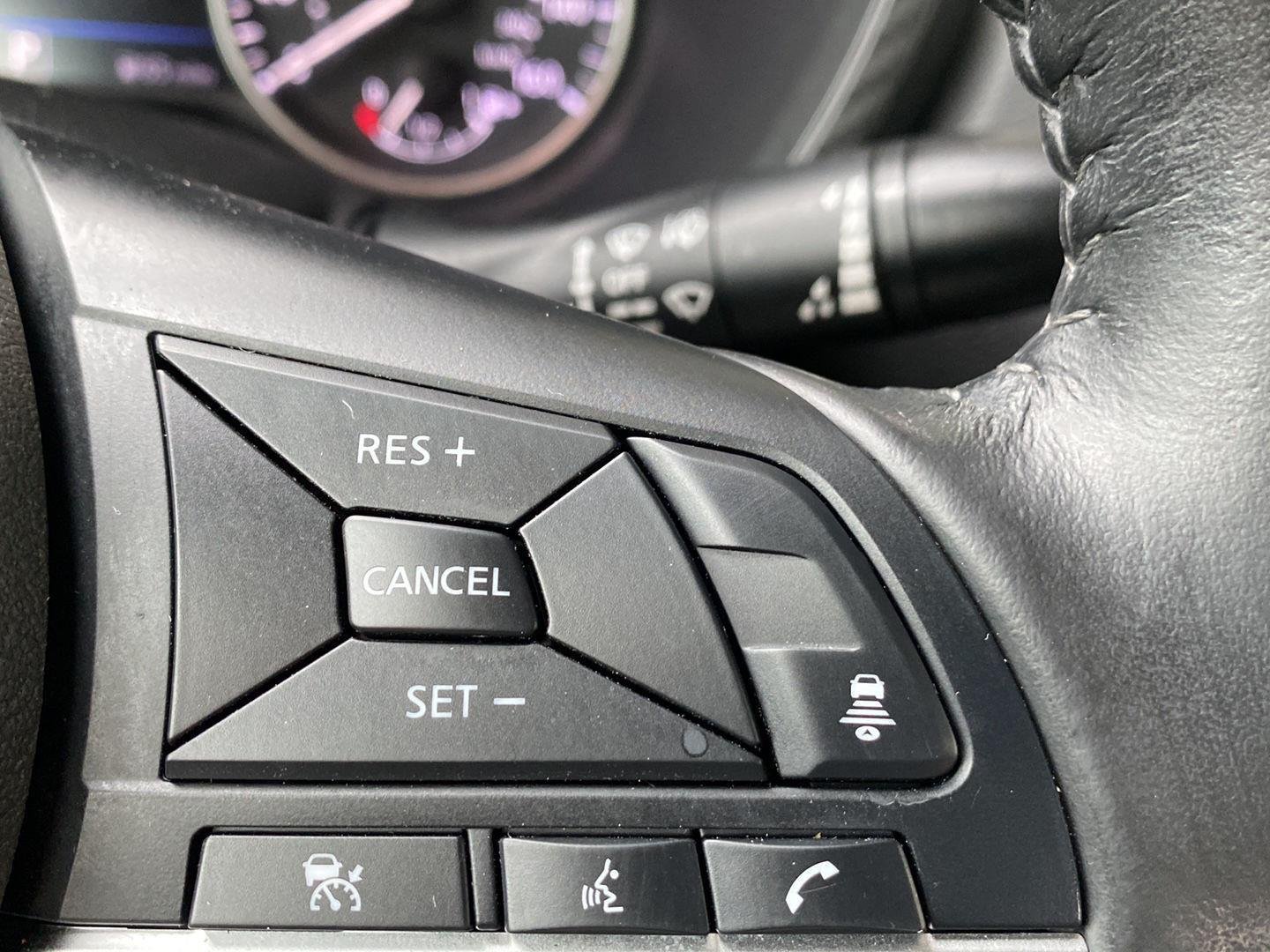 Used 2022 Fresh Powder Nissan SV image 34