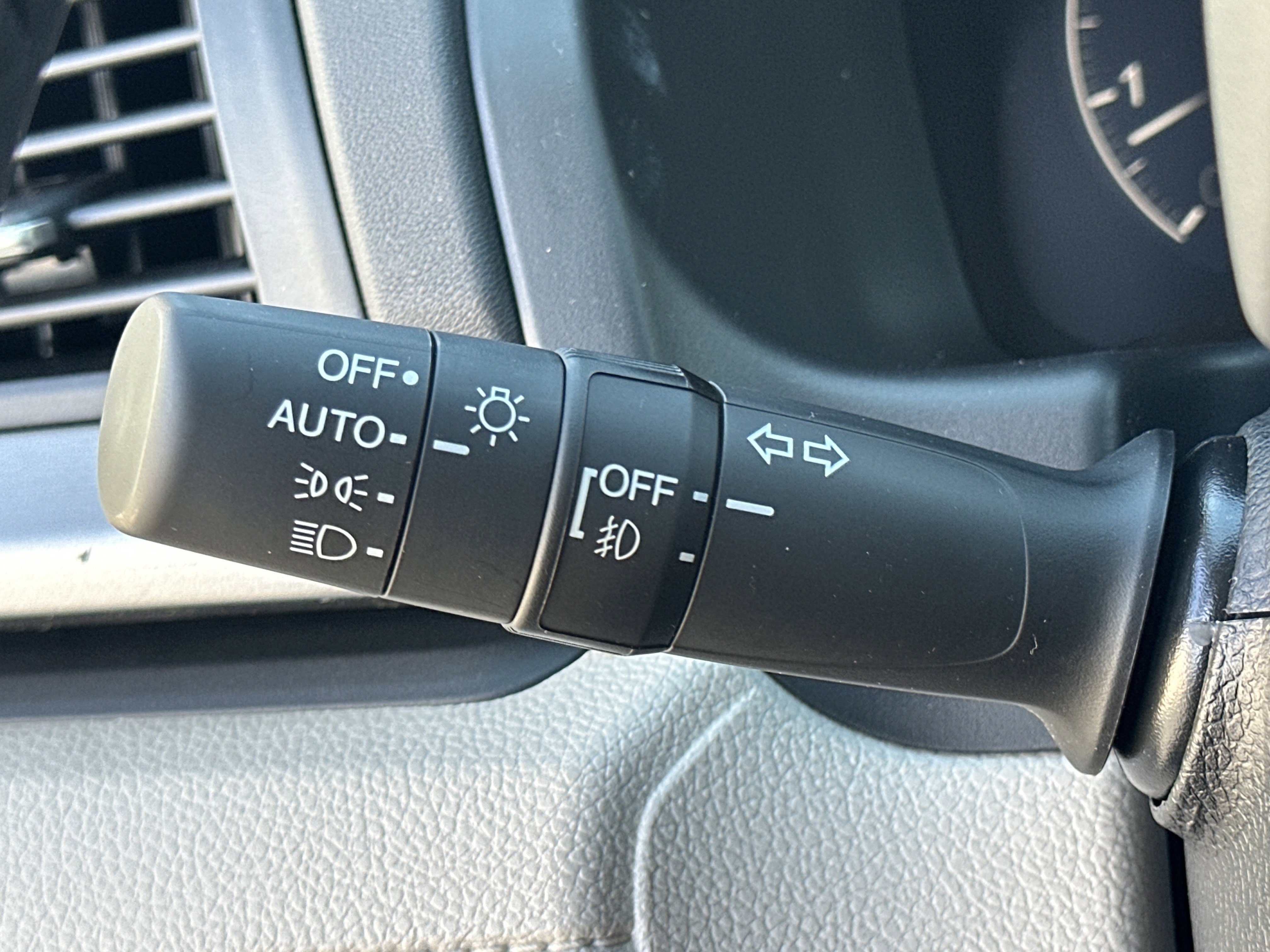 2026 Honda Odyssey EX-L - Photo 16