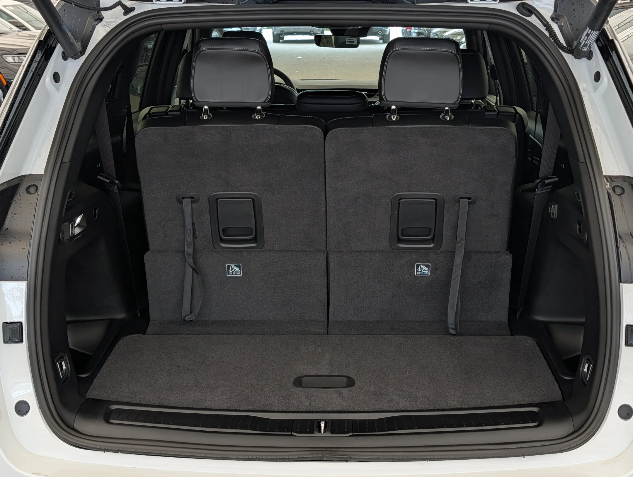 New 2026 White Jeep Altitude - - 4x4 - 20 Gloss Black Wheels - Remote Start - Capri Leatherette & More! image 30