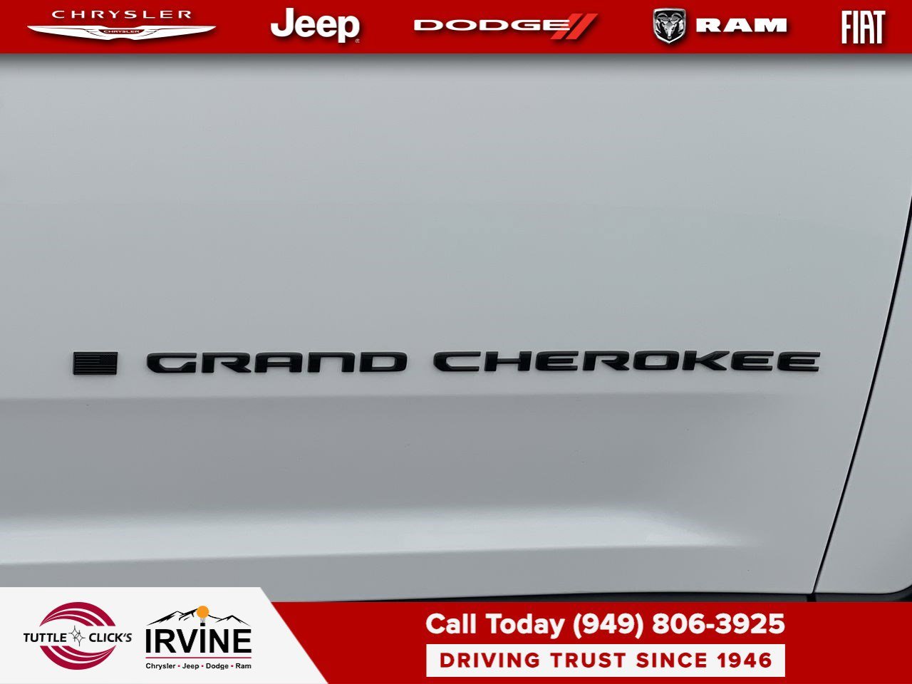 Used 2026 Bright White Clearcoat Jeep Laredo Altitude image 8