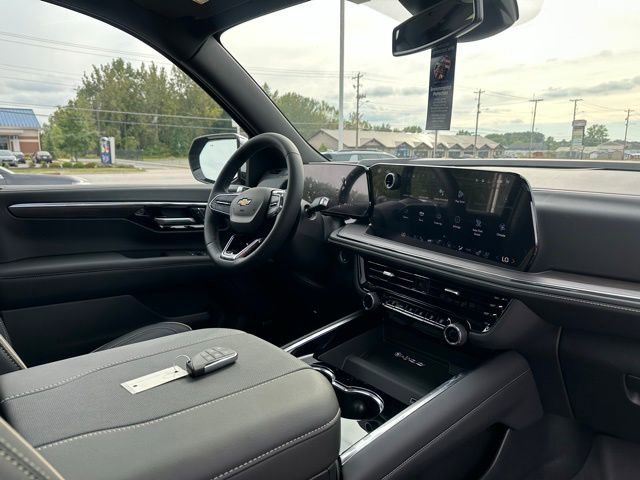 2025 Chevrolet Tahoe Premier - Photo 9